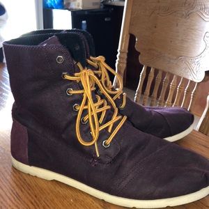 Toms Men’s boots M12